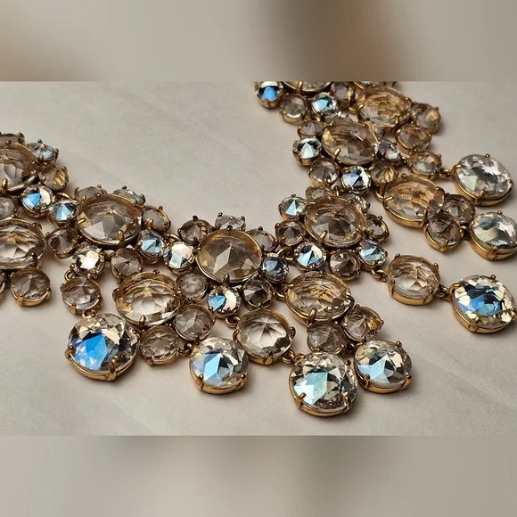 [J. CREW] Gold Crystal Drop Bib Statement Necklace - Picture 14 of 16